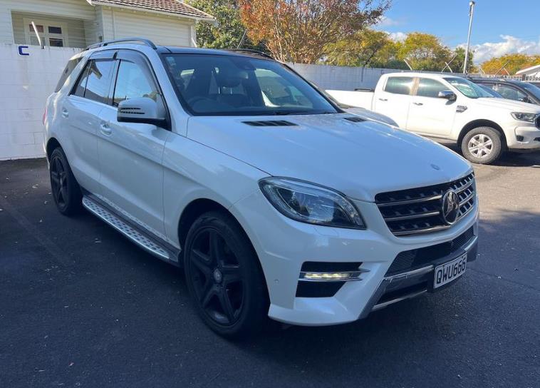 2015 Mercedes-Benz Ml350 BLUE TEC 4MATIC used car available at Drive Now Motors
